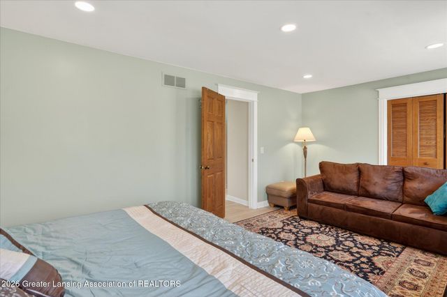 1075 N Edgar Road, Mason, MI 48854