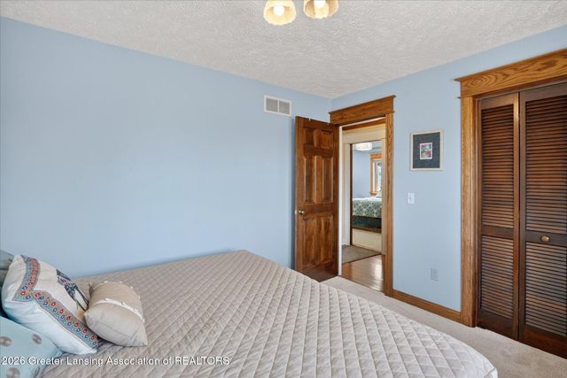 1075 N Edgar Road, Mason, MI 48854