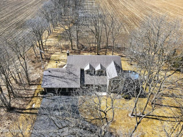 1075 N Edgar Road, Mason, MI 48854