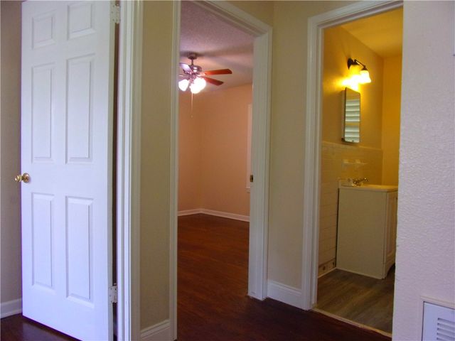 4434 Green Grove Dr, Corpus Christi, TX 78415