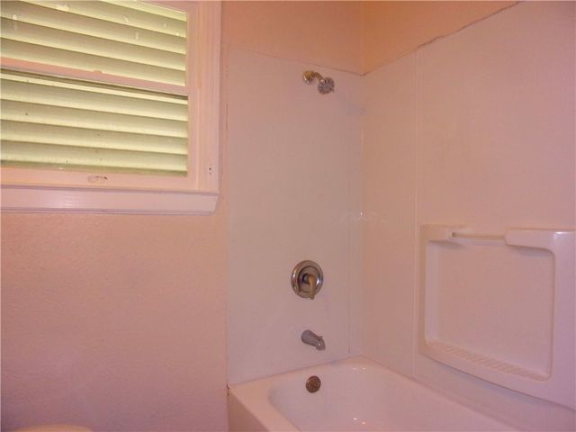 4434 Green Grove Dr, Corpus Christi, TX 78415
