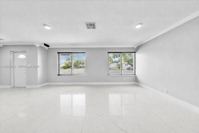 5260 SW 10th Court, Plantation, FL 33317