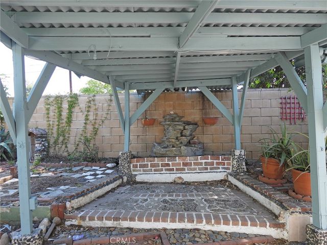 5 Ramona Way, San Fernando, CA 91345