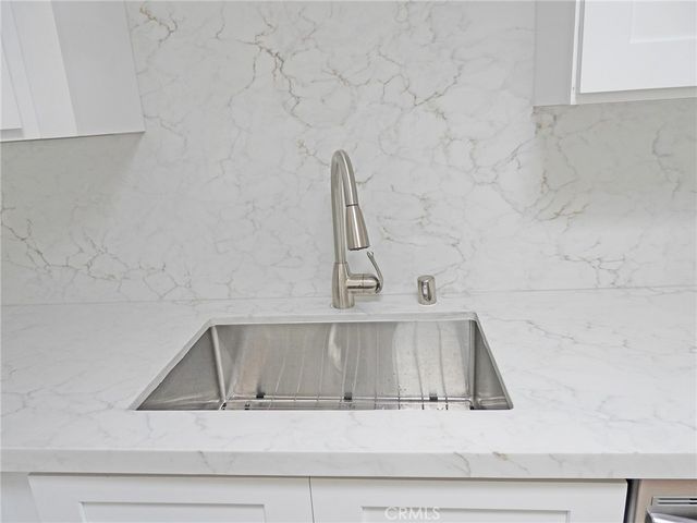 5 Ramona Way, San Fernando, CA 91345