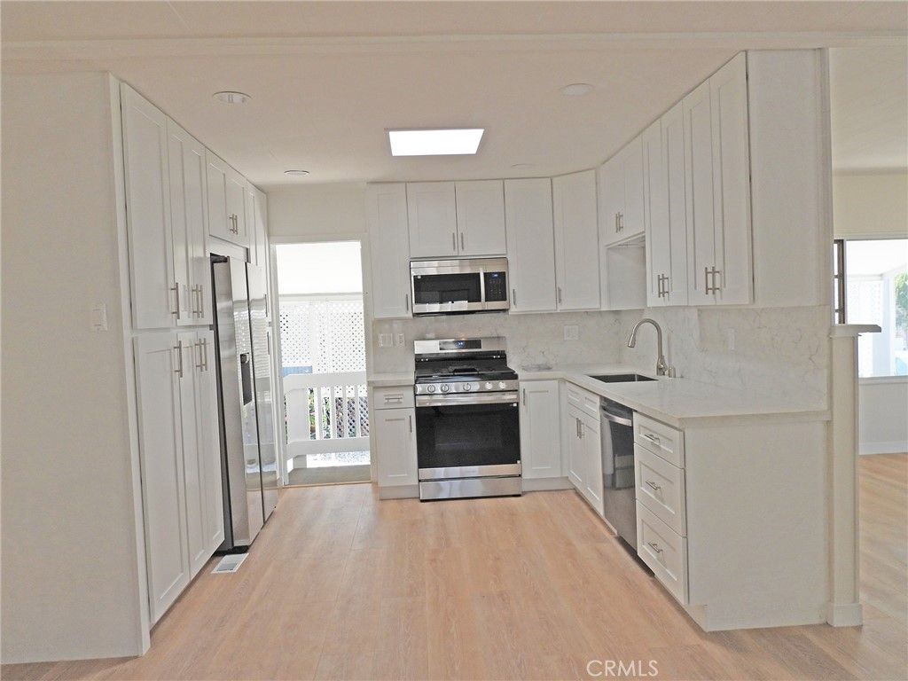 5 Ramona Way, San Fernando, CA 91345