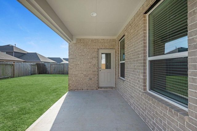 509 Fire Mountain Drive, Waller, TX 77484