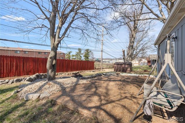 7305 Berkridge Drive, Hazelwood, MO 63042