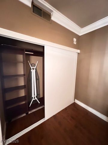 260 East FLAMINGO Road 334, Las Vegas, NV 89169