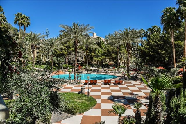 260 East FLAMINGO Road 334, Las Vegas, NV 89169