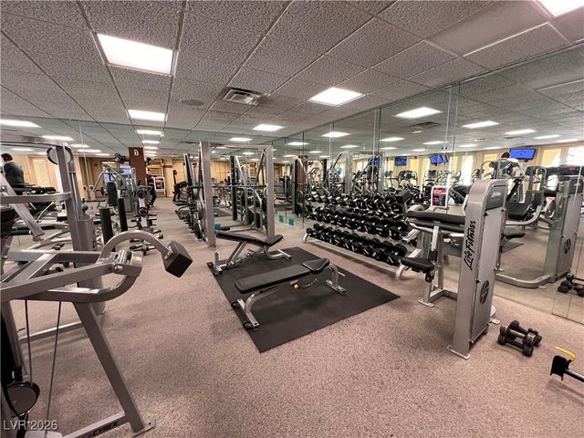 260 East FLAMINGO Road 334, Las Vegas, NV 89169