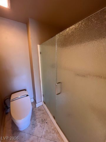 260 East FLAMINGO Road 334, Las Vegas, NV 89169