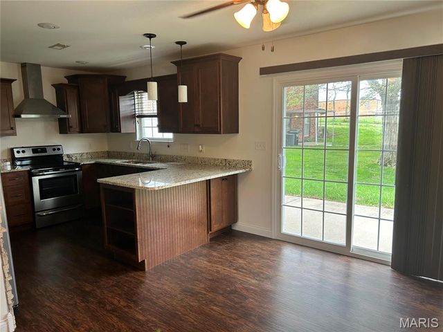 40 Pecan Tree Lane, Farmington, MO 63640