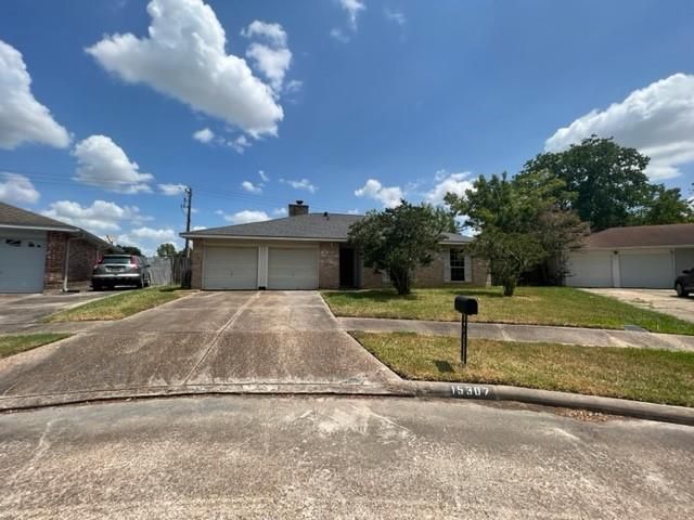 15307 Timberlea Drive, Houston, TX 77489