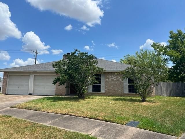 15307 Timberlea Drive, Houston, TX 77489