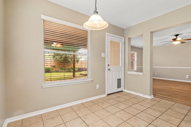 6113 Larrycrest Drive, Pearland, TX 77584