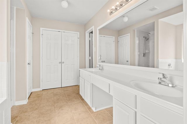 6113 Larrycrest Drive, Pearland, TX 77584