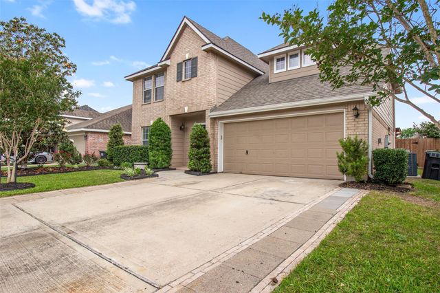 6113 Larrycrest Drive, Pearland, TX 77584