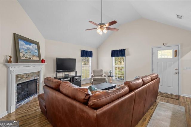 100 Kingsley Drive S, Guyton, GA 31312