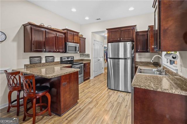 100 Kingsley Drive S, Guyton, GA 31312