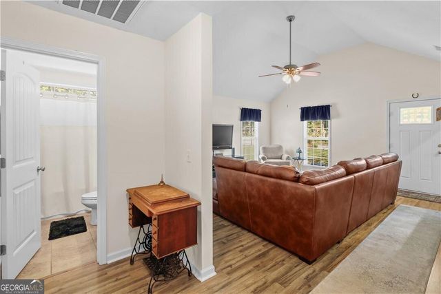 100 Kingsley Drive S, Guyton, GA 31312