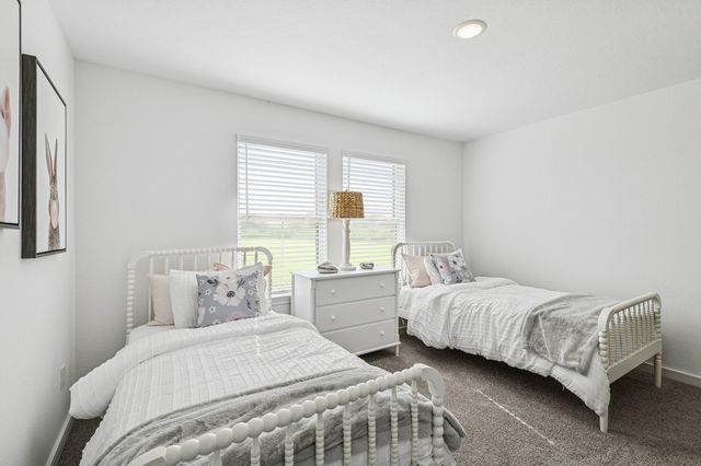 901 Kingwood Drive, League City, TX 77573