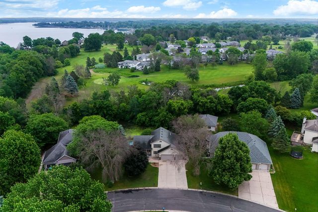 1219 15th Street SE, Forest Lake, MN 55025