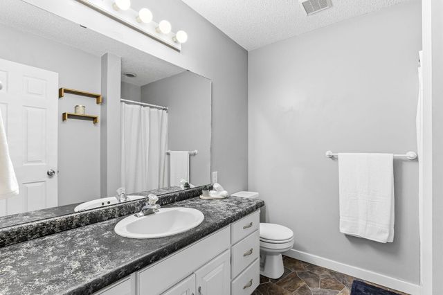 1219 15th Street SE, Forest Lake, MN 55025