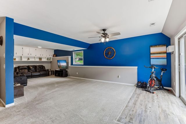 1219 15th Street SE, Forest Lake, MN 55025