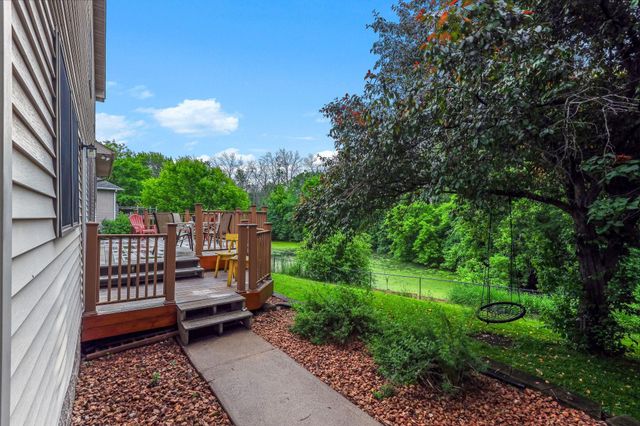 1219 15th Street SE, Forest Lake, MN 55025