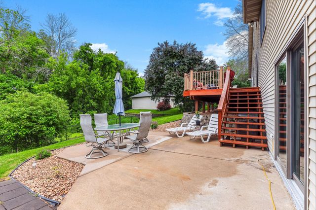 1219 15th Street SE, Forest Lake, MN 55025