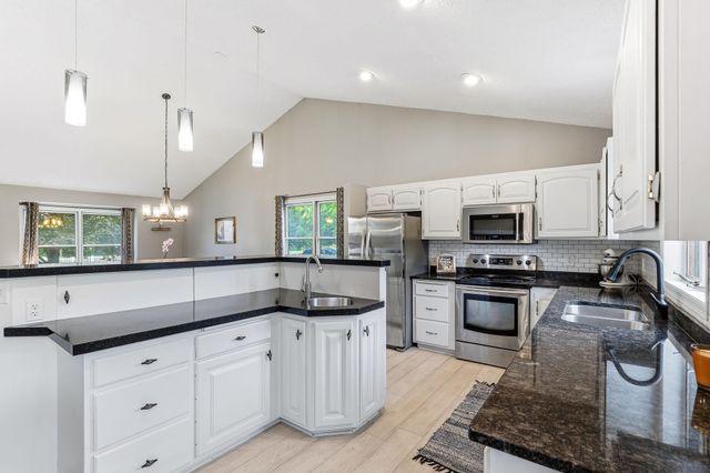 1219 15th Street SE, Forest Lake, MN 55025
