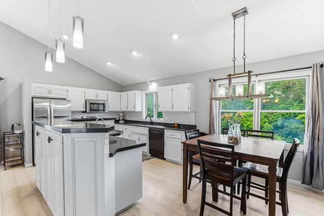 1219 15th Street SE, Forest Lake, MN 55025