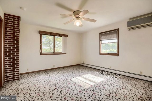 3111 ECKARD RD, Westminster, MD 21157