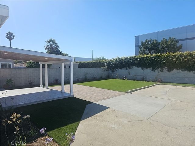 1551 Del Amo Boulevard, Torrance, CA 90501