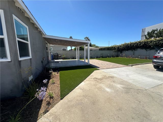 1551 Del Amo Boulevard, Torrance, CA 90501