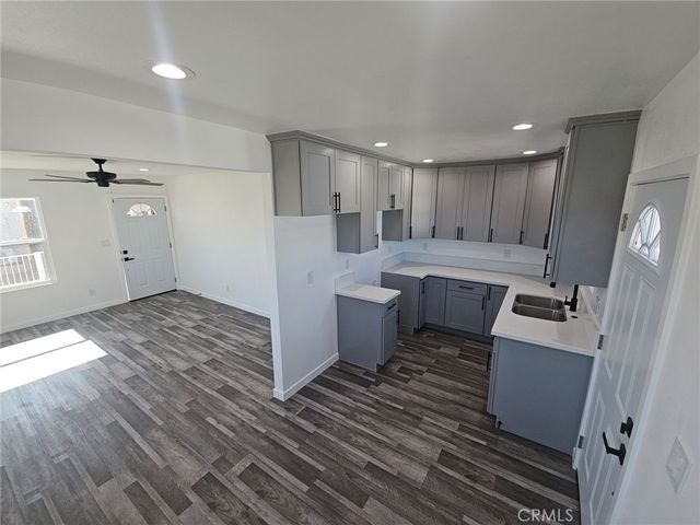 1551 Del Amo Boulevard, Torrance, CA 90501