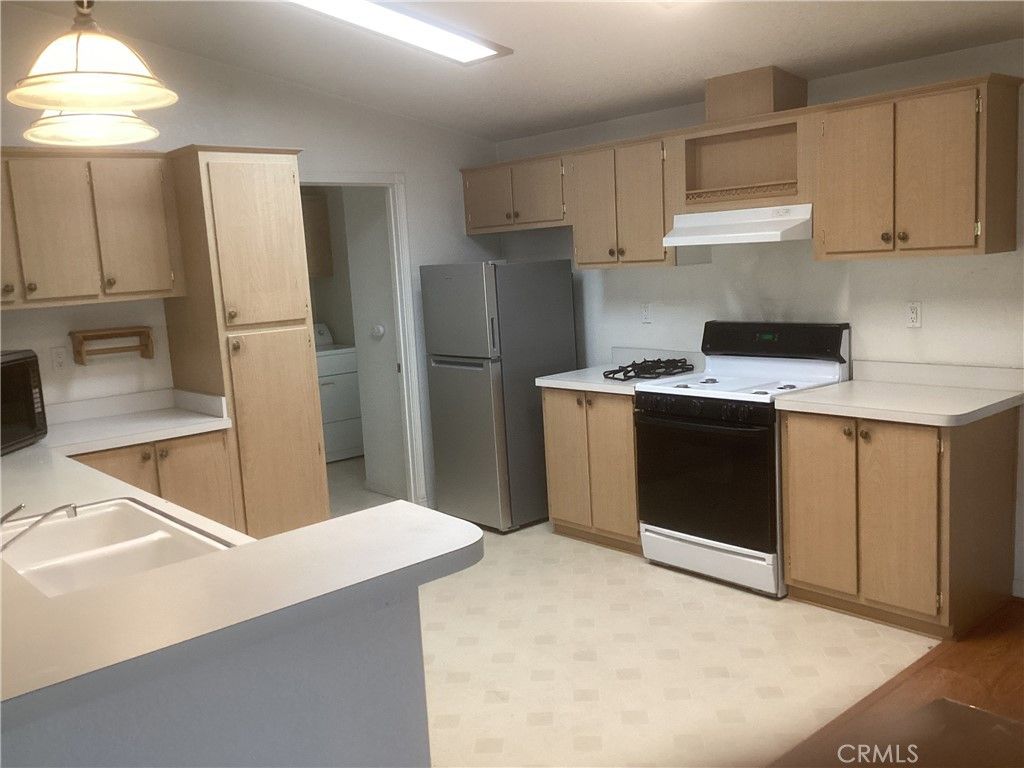 27150 Shadel 136, Menifee, CA 92586 — photo 5