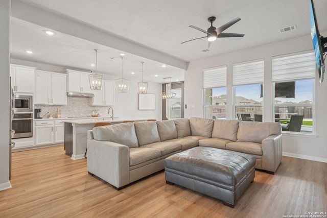 3225 Mountain Mint, New Braunfels, TX 78130