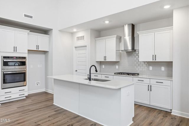 1109 Bell Heather Road 5, Durham, NC 27703