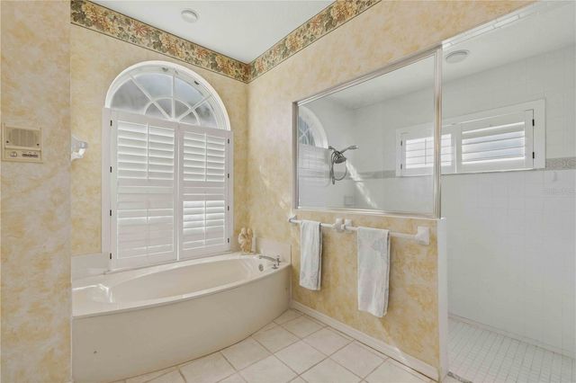 3301 BAYOU ROAD, Longboat Key, FL 34228