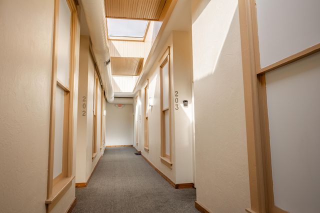 327 E Walnut Street 203, Springfield, MO 65806