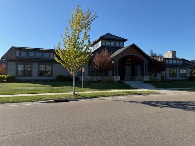 7929 182nd Street W, Lakeville, MN 55044