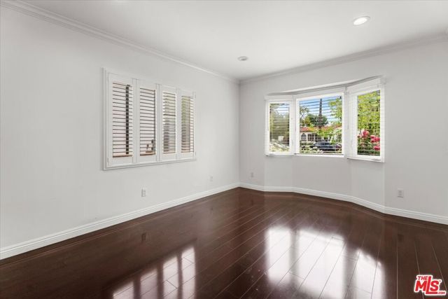 1361 Winchester Avenue, Glendale, CA 91201