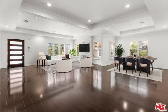 1361 Winchester Avenue, Glendale, CA 91201