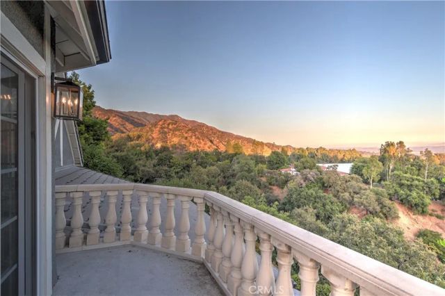 1016 Briarcliff Road, Monrovia, CA 91016