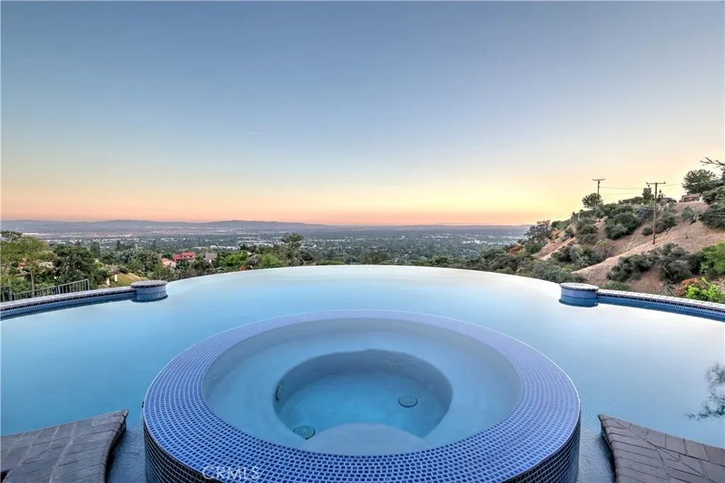 1016 Briarcliff Road, Monrovia, CA 91016