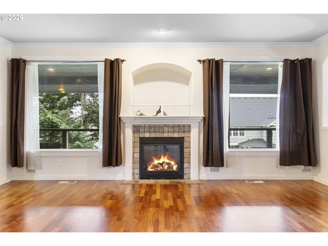 14822 Se NATALYA St, Happy Valley, OR 97086