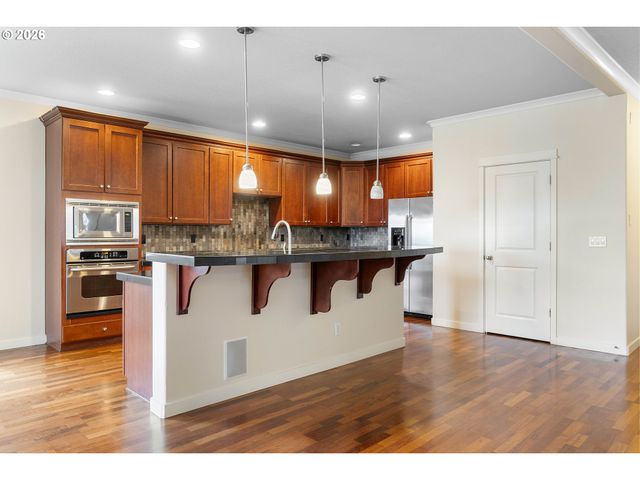 14822 Se NATALYA St, Happy Valley, OR 97086