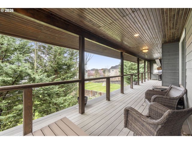 14822 Se NATALYA St, Happy Valley, OR 97086