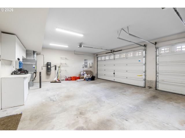 14822 Se NATALYA St, Happy Valley, OR 97086